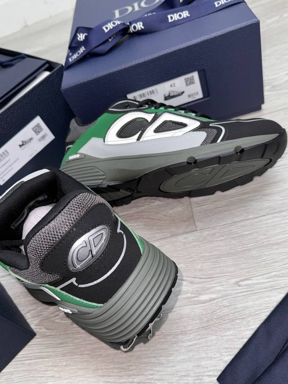 D B30 Mesh Grey Green Black
